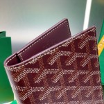 Go yard Grenelle Passport Cover Burgundy