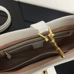 Gucci Jackie 1961 small hobo bag white ‎636709