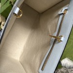 Gucci Tiger Medium tote bag ‎687827