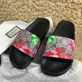 Gucci GG Blooms Supreme Slide Sandal