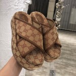 Gucci GG Multicolour platform sandal Beige