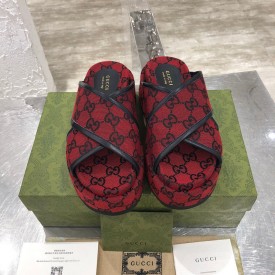 Gucci GG Multicolour platform sandal Red