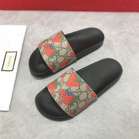 Replica Gucci GG Strawberry Slide