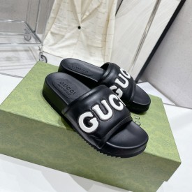 Men's Gucci slide sandal Black