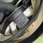 Gucci Small GG shoulder bag ‎675788 Black