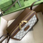 Gucci Mini bag with Interlocking G ‎671674 Beige