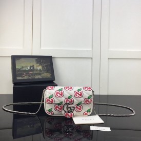 Gucci Chinese Valentine's Day GG Marmont super mini bag