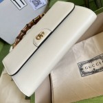 Gucci Diana mini shoulder bag ‎675795 White