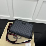 Gucci GG black Supreme canvas GG crossbody bag ‎771167