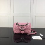 Gucci GG Marmont matelasse mini bag Pink