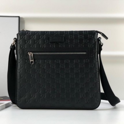 Gucci Signature messenger black bag ‎406410