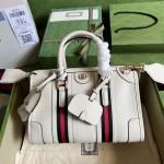 Gucci Small top handle bag with Double G ‎715772 White