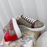 Gucci Tiger Women's Ace sneaker ‎687623 Red