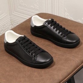 Gucci Ace sneaker with Interlocking G ‎599147 Black