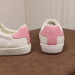 Gucci Ace sneaker with Interlocking G ‎599147 White / Pink