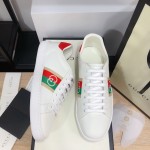 Gucci Ace sneaker with Interlocking G 644749