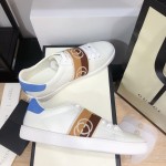 Gucci Online Exclusive Ace sneaker with Interlocking G 650993