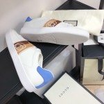 Gucci Online Exclusive Ace sneaker with Interlocking G 650993