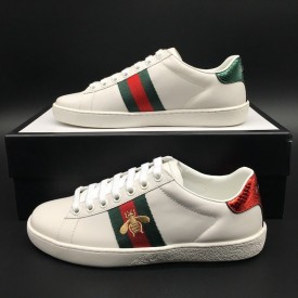 Gucci Men's Ace embroidered sneaker with Bees