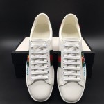 Gucci Men's Ace embroidered sneaker with Gucci Band