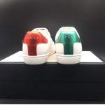 Gucci Men's Ace embroidered sneaker with Mouth Print