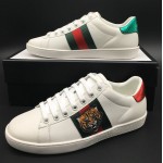 Gucci Men's Ace embroidered sneaker with Tiger