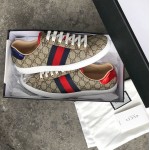 Gucci Men's Ace GG Supreme sneaker