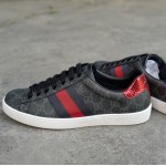 Gucci Men's Ace GG Supreme sneaker Black