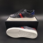 Gucci Men's Ace GG Supreme tigers sneaker