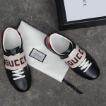 Gucci Men's Ace Gucci stripe sneaker Black