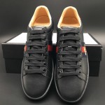 Gucci Men's Ace embroidered sneaker with Bees Black