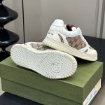 Gucci Men's Gucci Re-Web sneaker Beige / White