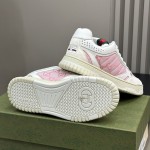 Gucci Men's Gucci Re-Web sneaker Beige / Pink