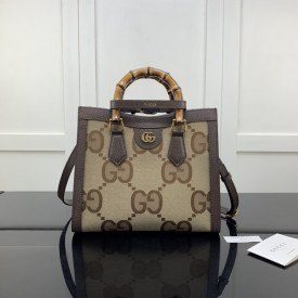 Replica Gucci Diana jumbo GG bag