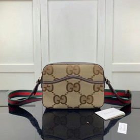 Gucci Messenger bag with jumbo GG ‎675891