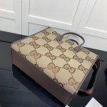 Gucci Tote bag with jumbo GG ‎678839