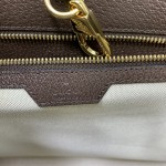 Gucci Tote bag with jumbo GG ‎678839