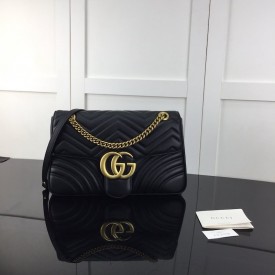 Replica Gucci GG Marmont medium matelasse bag