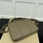 Gucci Jumbo GG Briefcase Taupe jumbo GG leather ‎658573