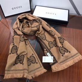 Gucci jumbo GG jacquard wool silk scarf