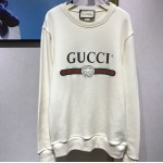 Gucci Oversize Sweatershirt with Classic Gucci logo White