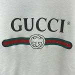 Gucci Oversize Sweatershirt with Classic Gucci logo White