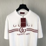 Gucci Cotton jersey T-shirt with Gucci print ‎785345