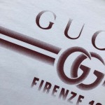 Gucci Cotton jersey T-shirt with Gucci print ‎785345