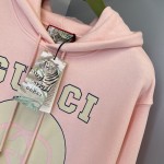 Gucci Tiger hooded sweatshirt Pink