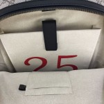 Gucci GG Supreme Backpack Bee Print 419584