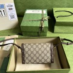 Gucci cat print mini bag ‎700733