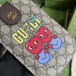 Gucci cherry print phone case ‎700732