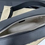 Gucci Jumbo GG medium messenger bag ‎766946