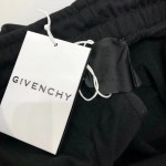 Givenchy Bermuda with tag effect dog print